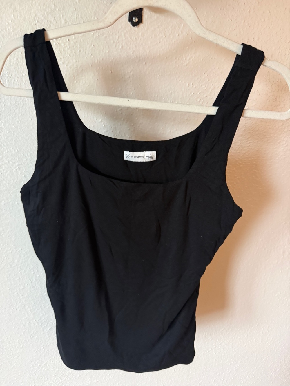 By Together Black Scoop Neck Tank Top